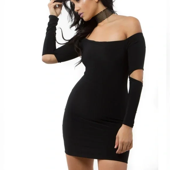 black a line velvet dress Zapaka Women Black A-Line Formal Dress Velvet Spaghetti Straps Long Evening Dress, Black / US12 main image 0
